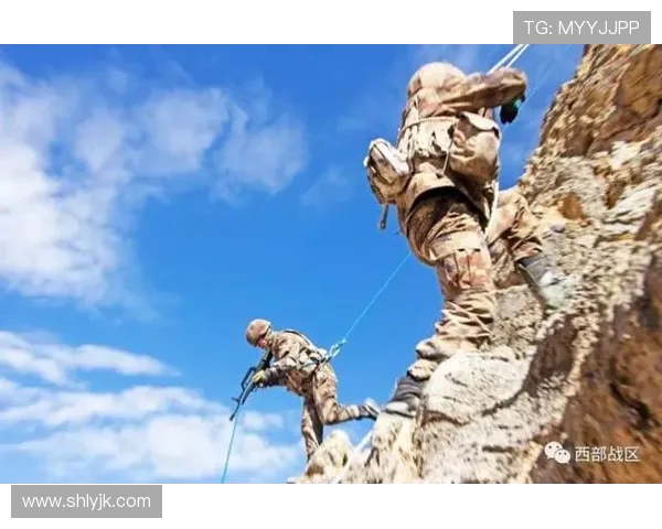 南京攀岩队战术深度解析与其他队伍的对比研究