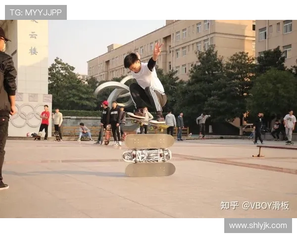 广州滑板队心理素质深度对比分析与提升策略探讨