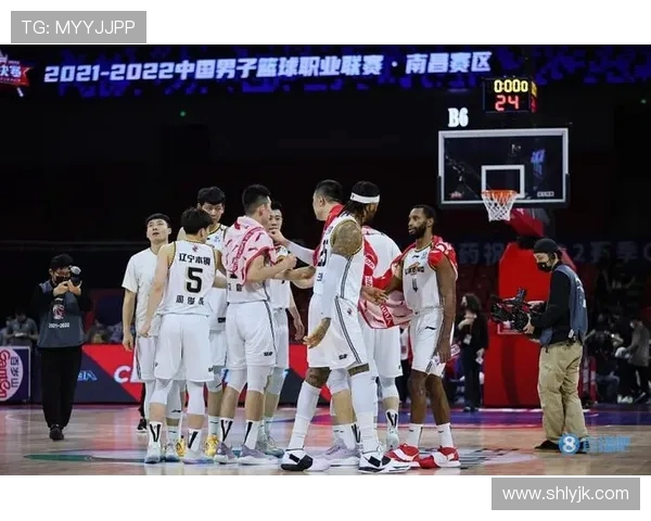 CBA山东高速与广厦激战正酣最终结果揭晓精彩瞬间回顾