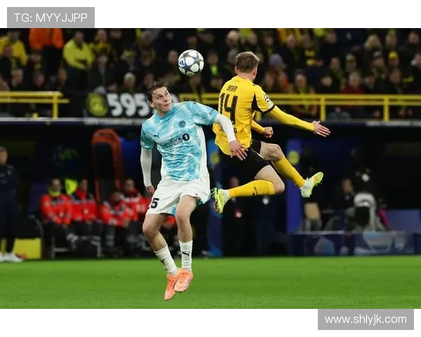 博德闪耀与瓦勒的激烈对决揭示了足球战术的深度与魅力