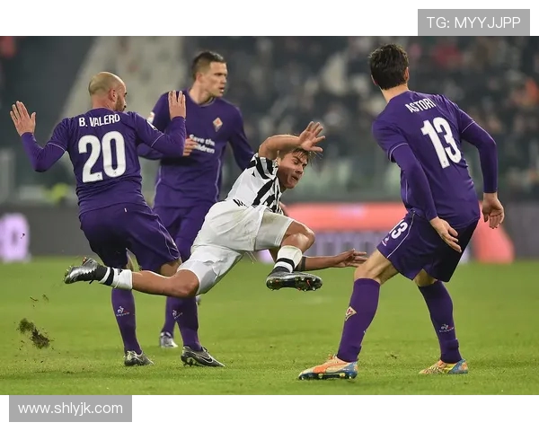 弗洛西诺与佛罗伦的精彩对决分析与战术解读 弗洛西诺与佛罗伦的精彩对决分析与战术解读