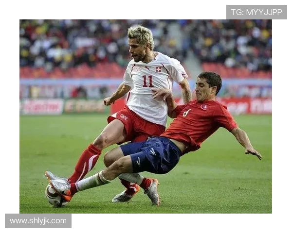 德国与智利足球比赛结果分析及精彩瞬间回顾