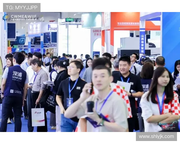 敖日格乐与方便的对决：传统与现代的碰撞与融合探讨