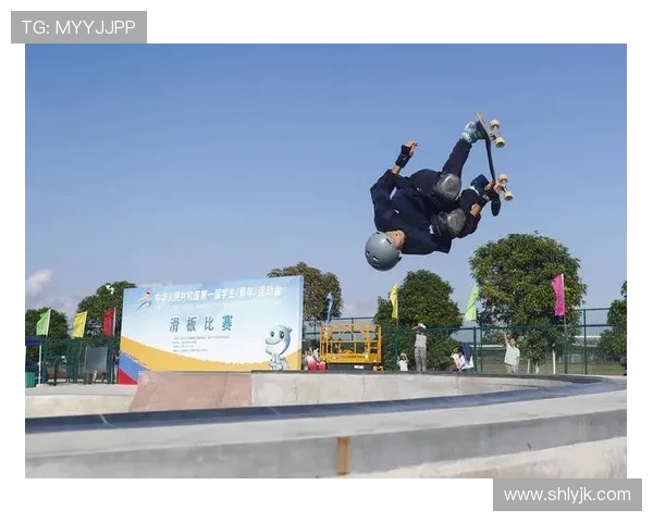 广州滑板队创造新纪录耐力排名跃升引发广泛关注与赞誉